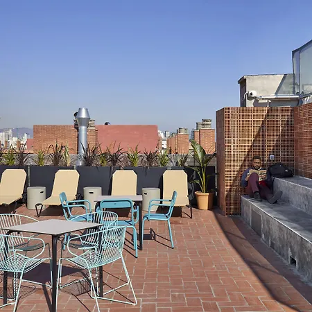 Unite بيت شباب برشلونة