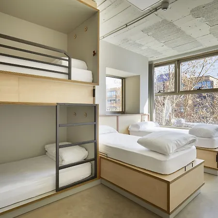 بيت شباب Unite برشلونة