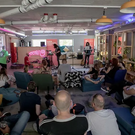 Unite Хостел *